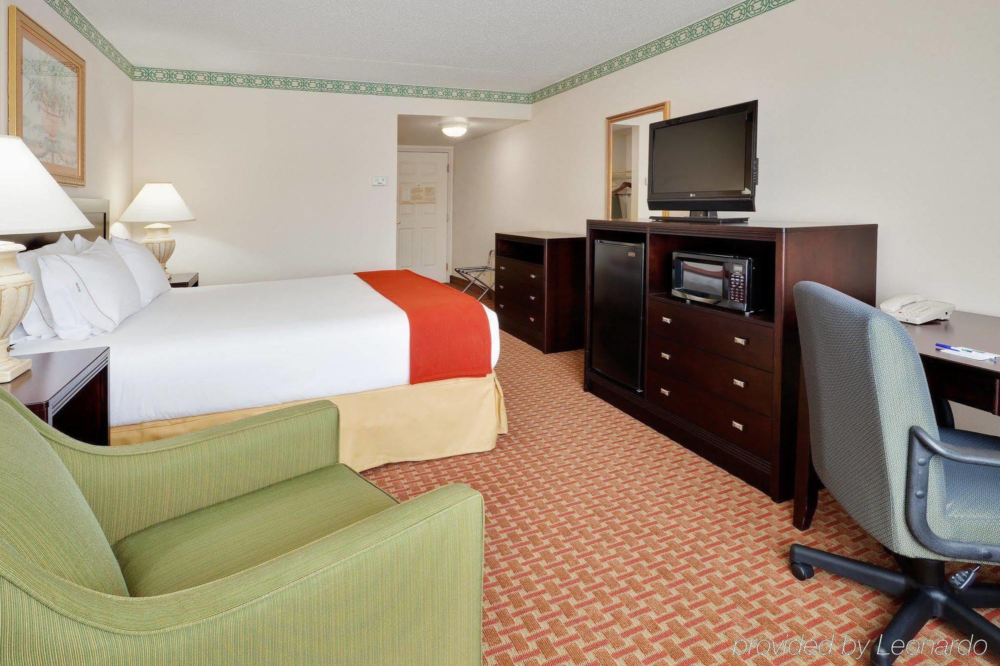 Holiday Inn Express Hotel & Suites Easton, An Ihg Hotel Rum bild