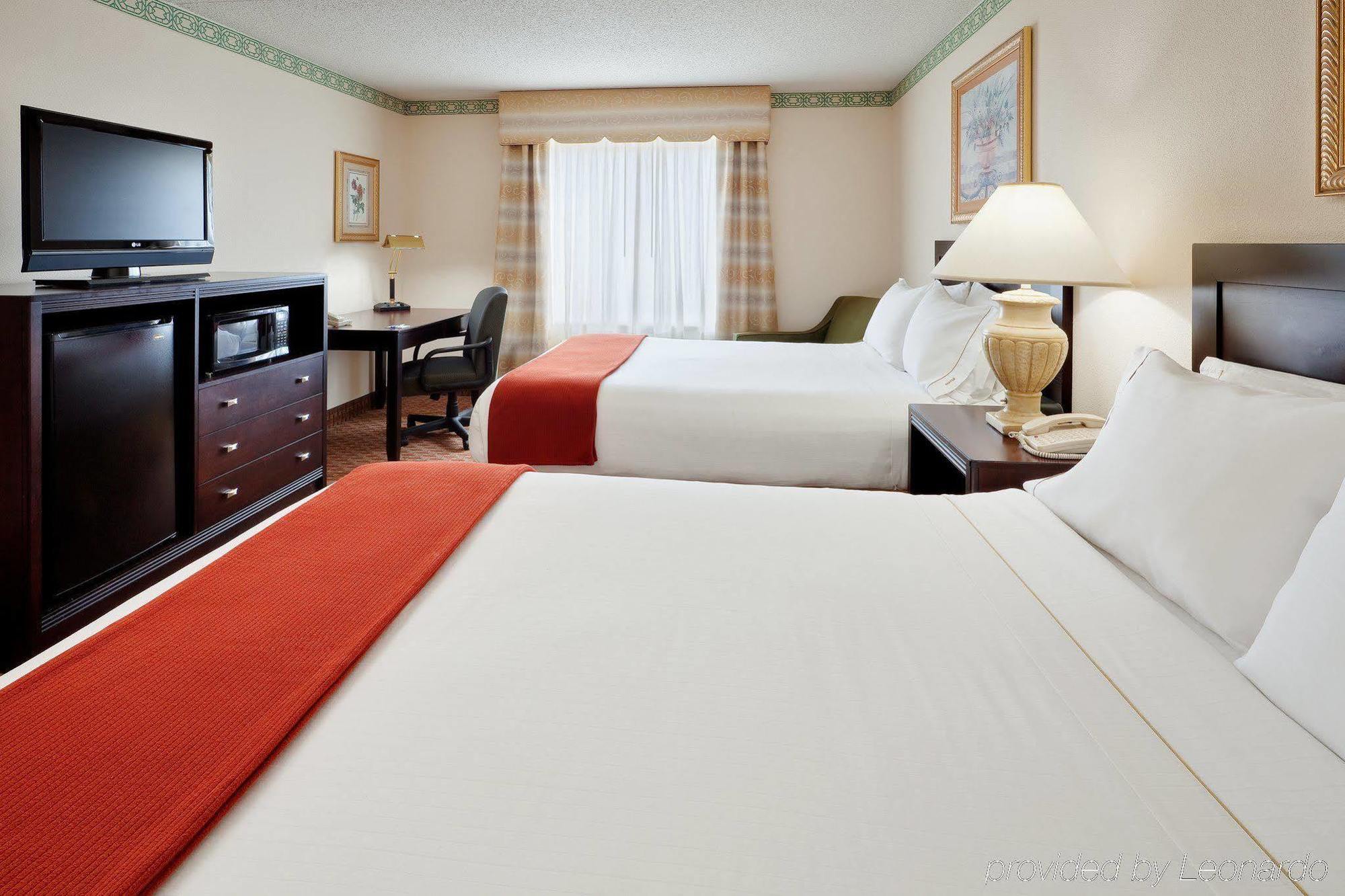 Holiday Inn Express Hotel & Suites Easton, An Ihg Hotel Rum bild